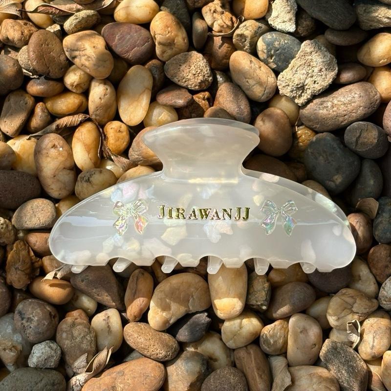 กิ๊บหนีบผม ติดชื่อฟรีไม่จำกัดตัวอักษร แถมฟรี!!! ตกแต่ง  สินค้าน่ารัก ให้เป็นของขวัญได้ ขนาด 8 cm.