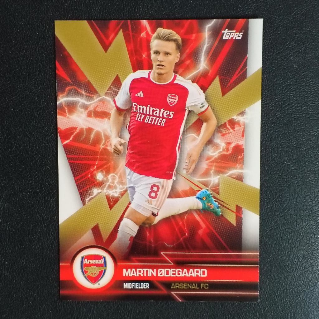 การ์ดฟุตบอล การ์ดฟุตบอล TOPPS ARSENAL FC TEAM SET 2023 SOCCER CARD