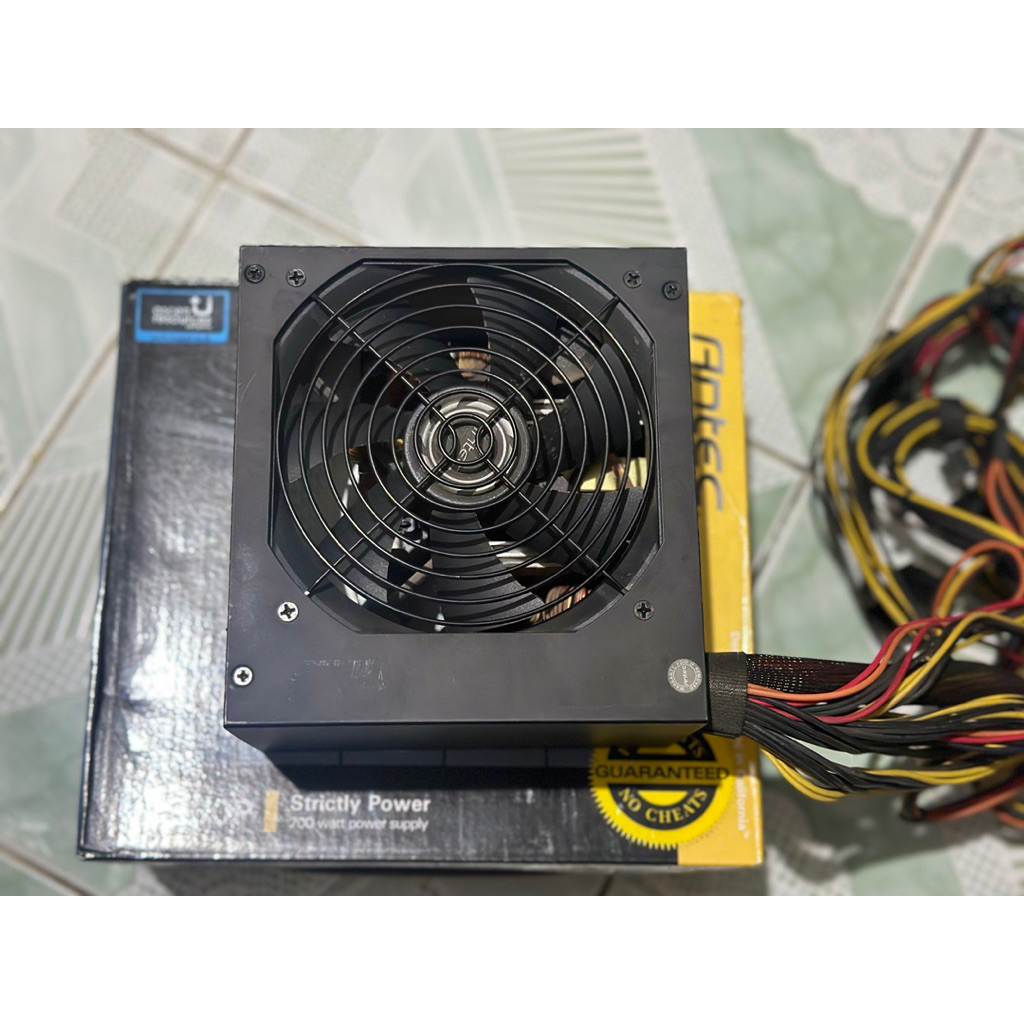 POWER SUPPLY (อุปกรณ์จ่ายไฟ) ANTEC VP700P PLUS - 700W 80 PLUS (มีของพร้อมจัดส่ง)