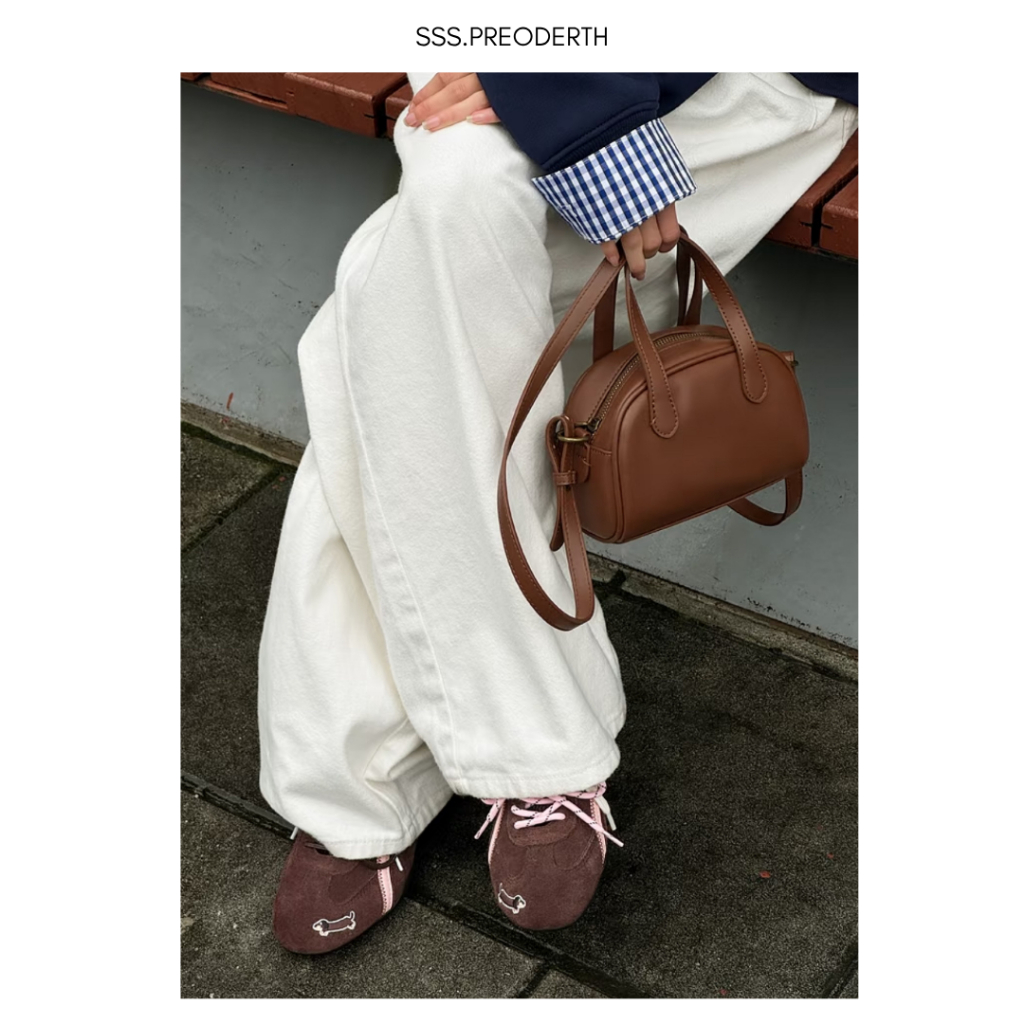 Cat&Sofa Dachshund Retro Series