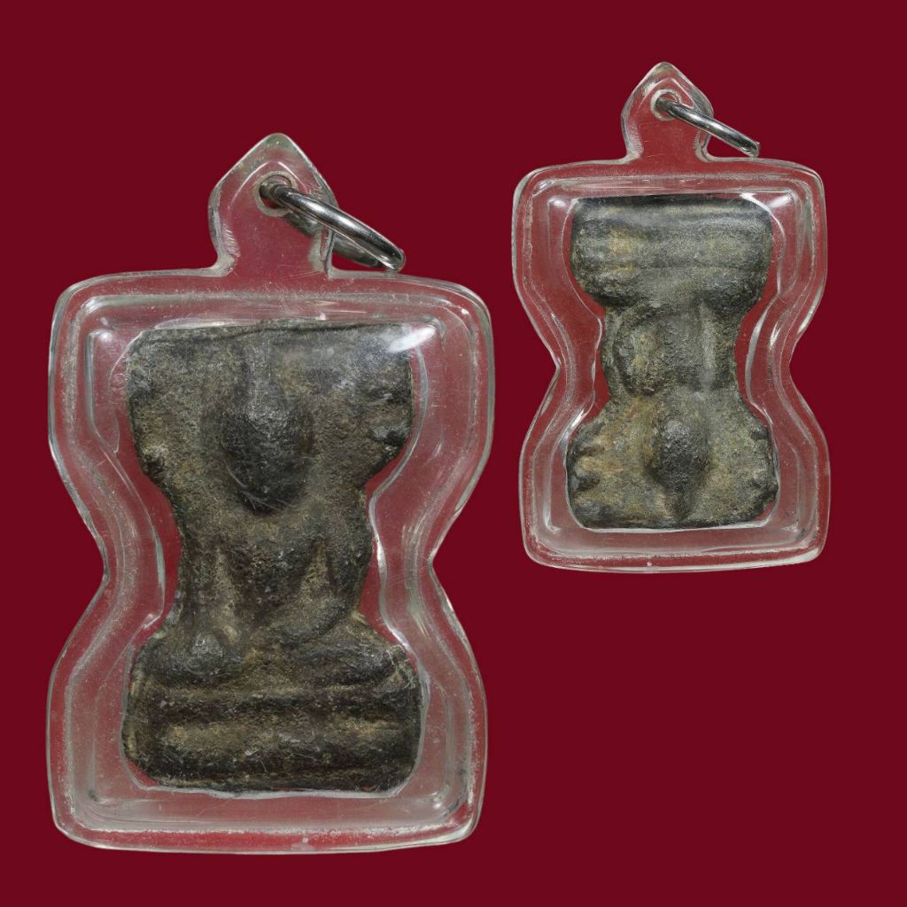 พระมเหศวร เนื้อชิน กรุวัดพระศรีมหาธาตุ สุพรรณบุรี พิมพ์ใหญ่ เลี่ยมกรอบพร้อมใช้ สภาพตามรูป SP 3