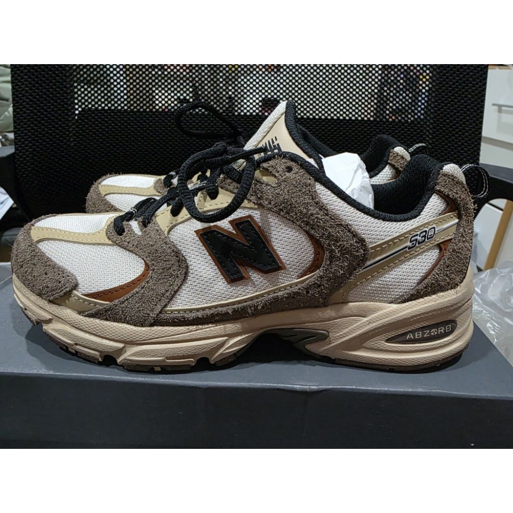 [มือ 2 ของแท้] MR530SNC 38.5/24cm.