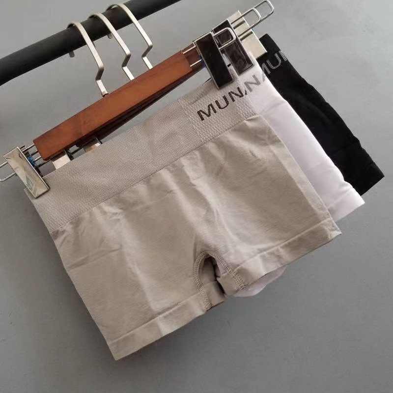 MW064【แพ็ก 5 ตัว】Munaeif บ๊อกเซอร์ผู้หญิง สไตล์แฟชั่น ผ้านุ่มใส่สบาย รอบเอว 24-40 นิ้ว ฟรีไซส์ พร้อมส่ง - รูปที่ 5