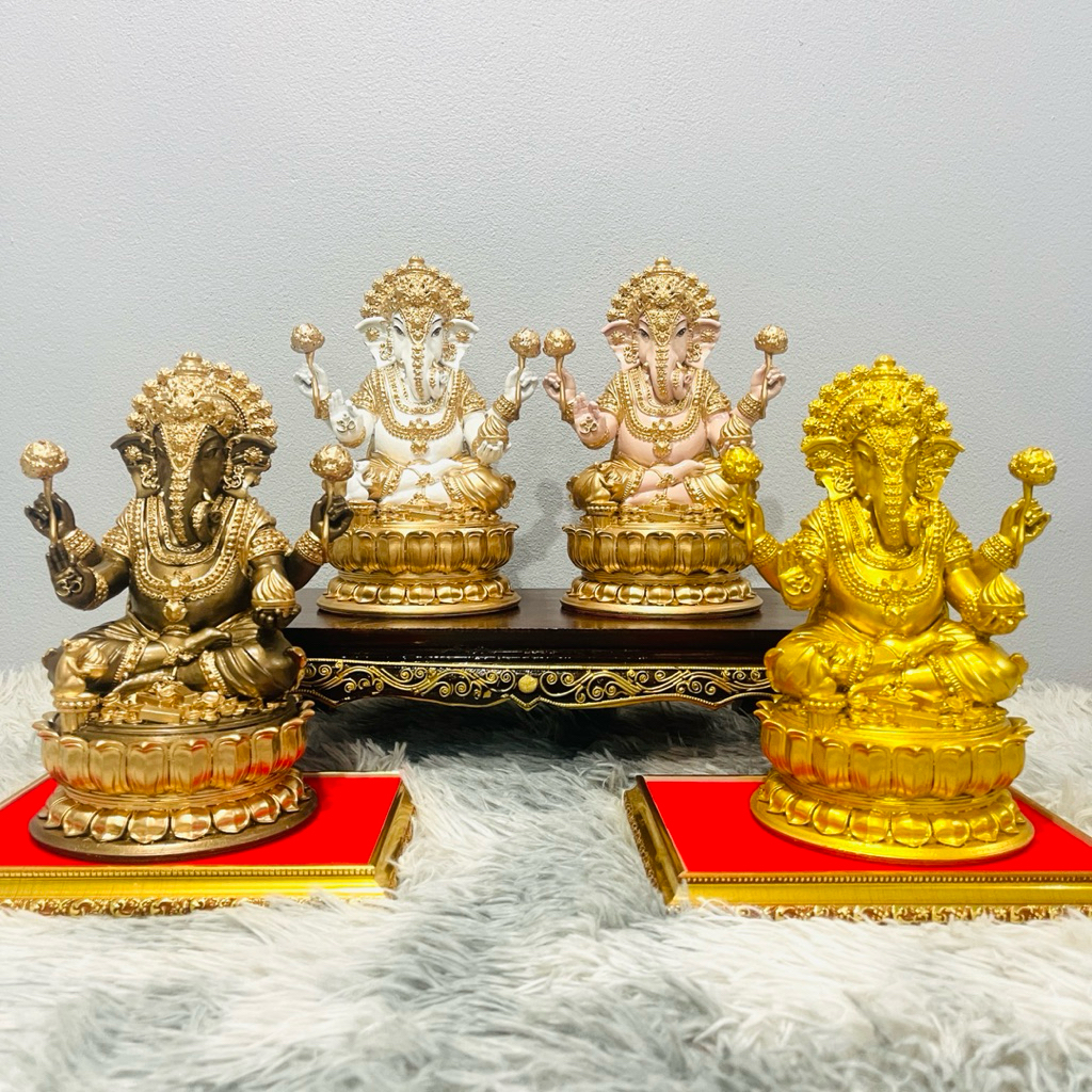 พระพิฆเนศปางเศรษฐี แร่เหล็กน้ำพี้ ขนาดหน้าตัก 5 นิ้ว ฐานกว้าง 5 นิ้ว สูง 9 นิ้ว แถมฟรีฐานรอง รุ่นพิเศษ