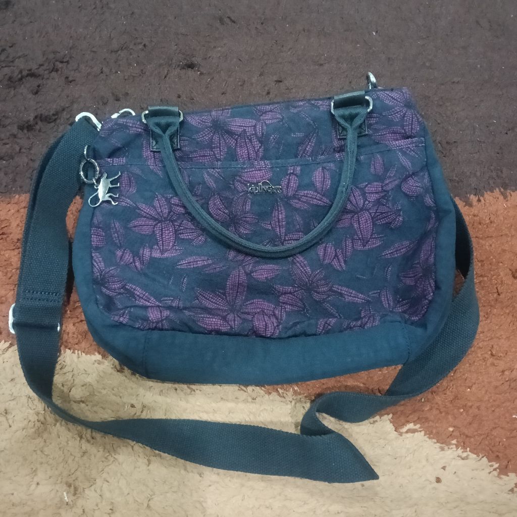 กระเป๋า Kipling แท้ มือสองสภาพดี