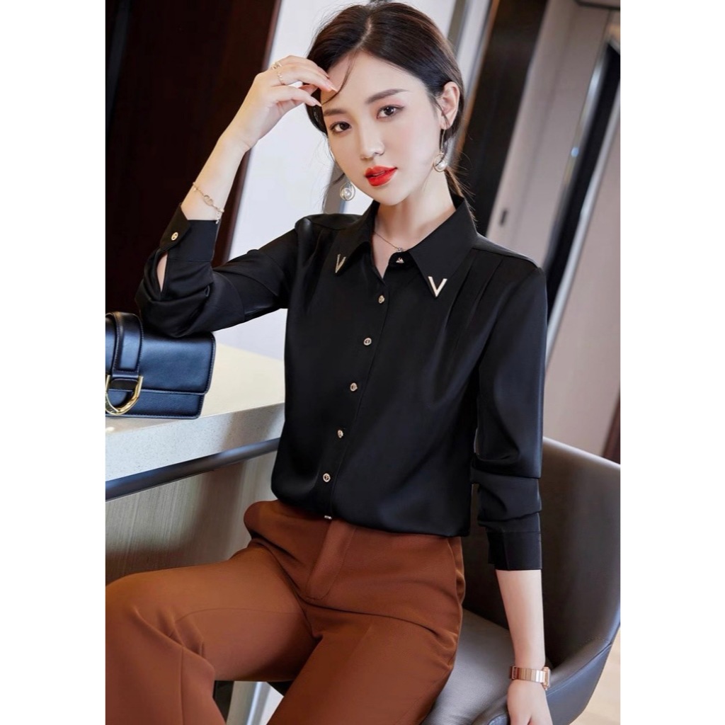 เสื้อเบลาส์แขนยาวผู้หญิงหรูหรามีกระดุมด้านหน้าและดีไซน์สลิมฟิต