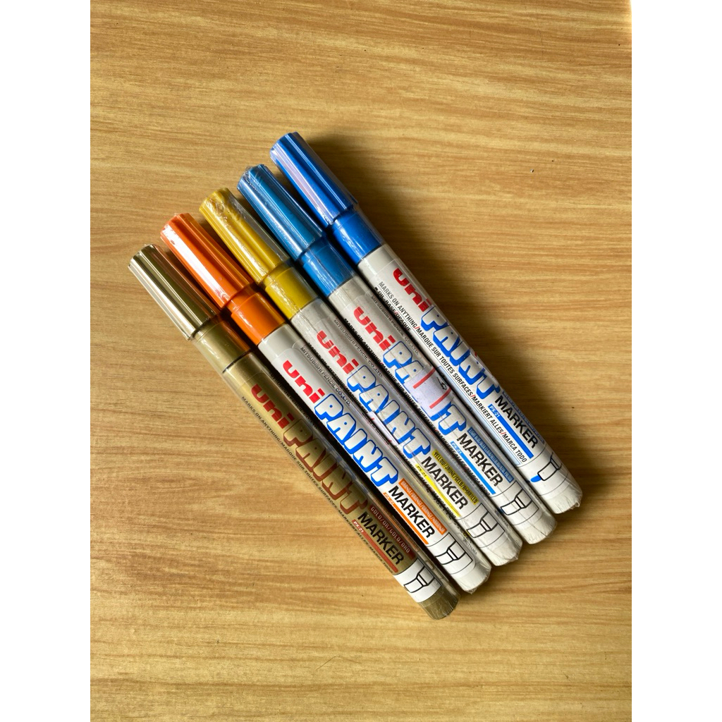 ปากกาเพ้นท์uniPAINT PX-21