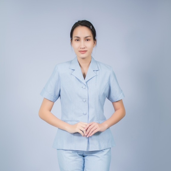 เสื้อพยาบาลฟ้าริ้วเข้ารูป (แขนสั้น)