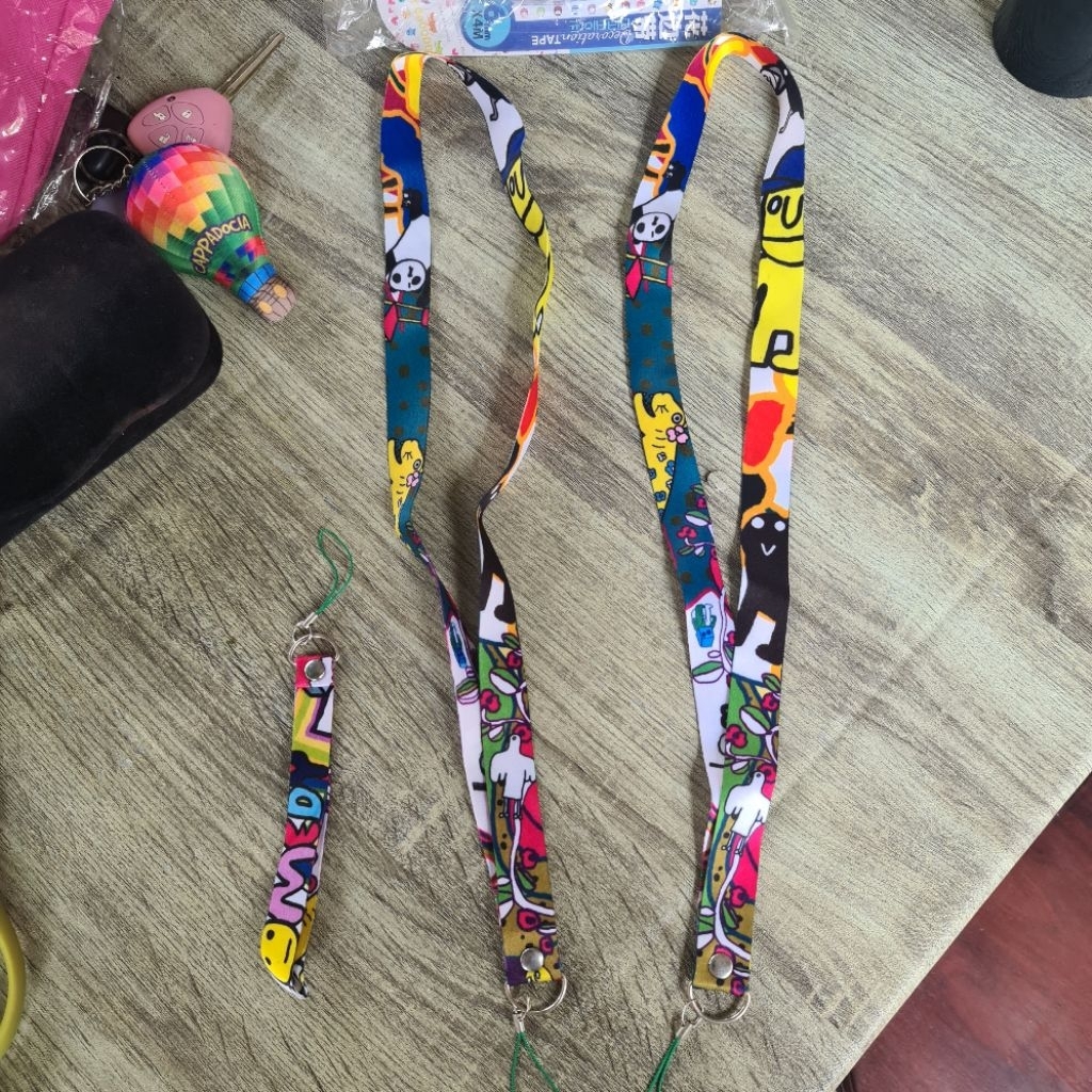 สายคล้องคอ คล้องข้อมือ Udom