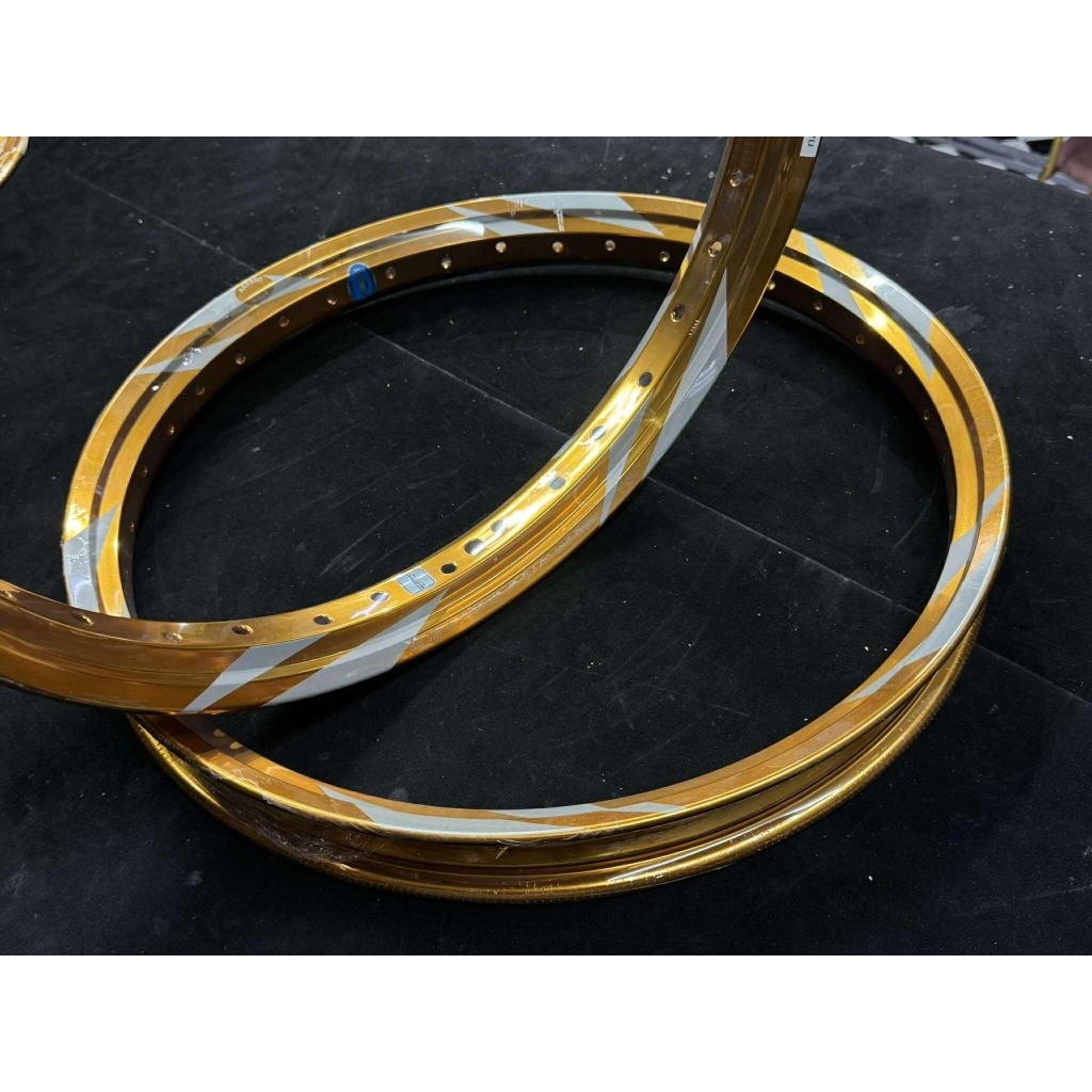 สินค้าพร้อมส่ง ล้อARKRON ล้อทรงA 17-171.4 งานล้อ ZBK