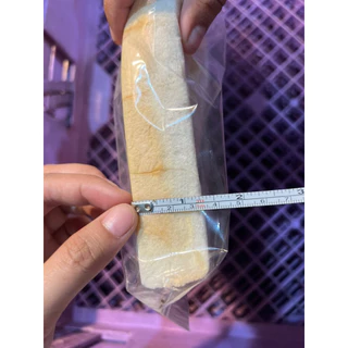 ขนมปังปิ้งกังฟูเสียบไม้ ( ยกลัง 5 แพค 60 ชิ้น )