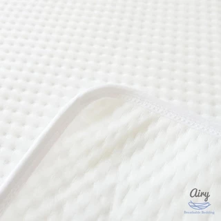 (ส่งด่วน) AIRY แผ่นรองกันเปื้อนสำหรับทารก ผ้ารองฉี่ ผ้ารองกันน้ำ ขนาด 70x100 cm.