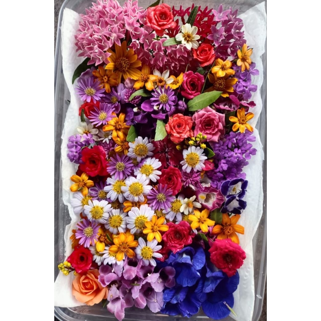 ดอกไม้ตกแต่งอาหาร  ดอกไม้ตกแต่งขนม ดอกไม้แต่งเค้ก