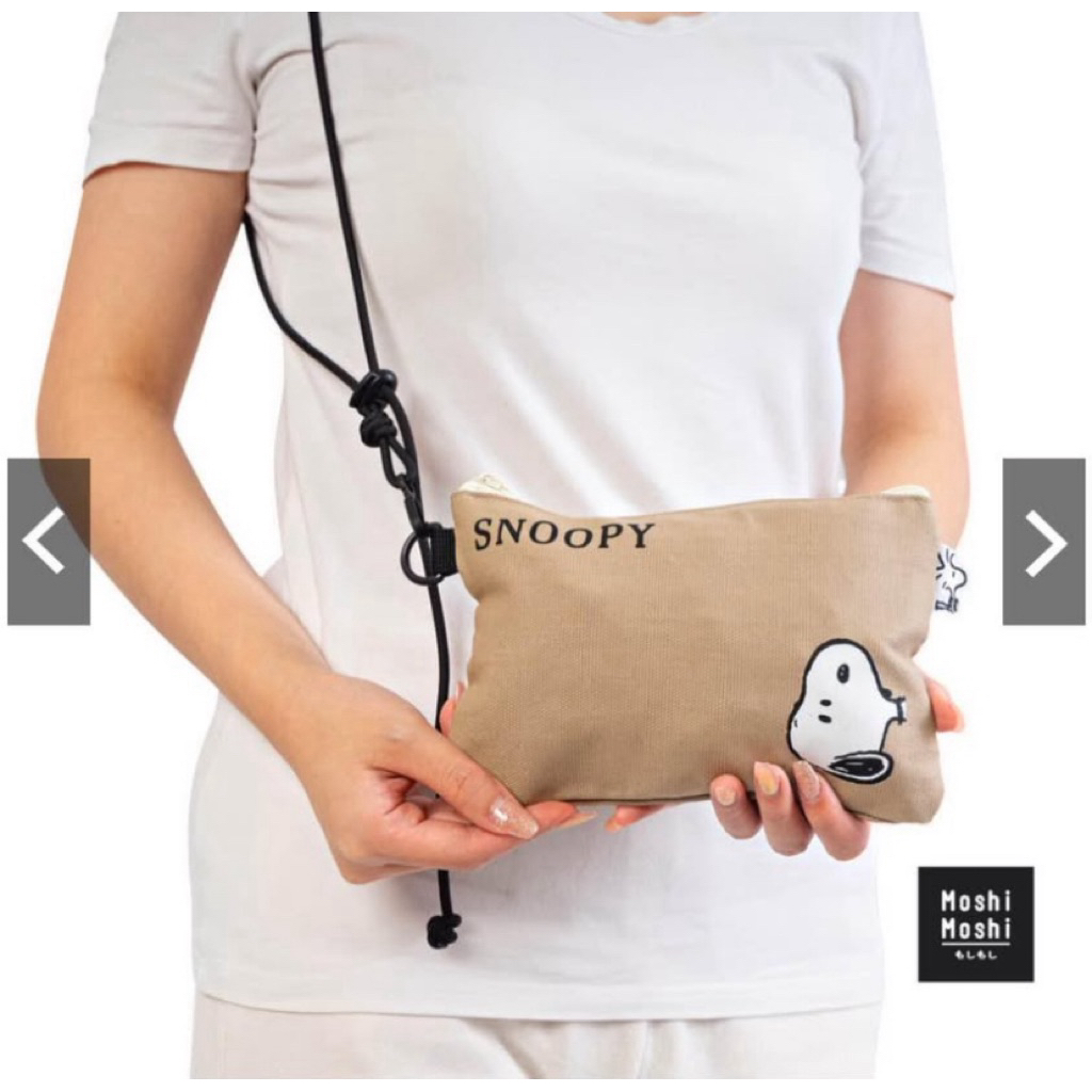กระเป๋าสะพายคล้องคอ snoopy ของ moshimoshi