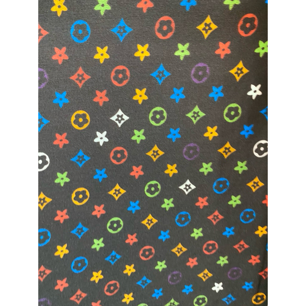 ผ้าปูโต๊ะยางพารา [เย็บขอบอย่างดี] ลายขนนกหลากสี กันน้ำทนความร้อนทำความสะอาดง่าย - รูปที่ 4