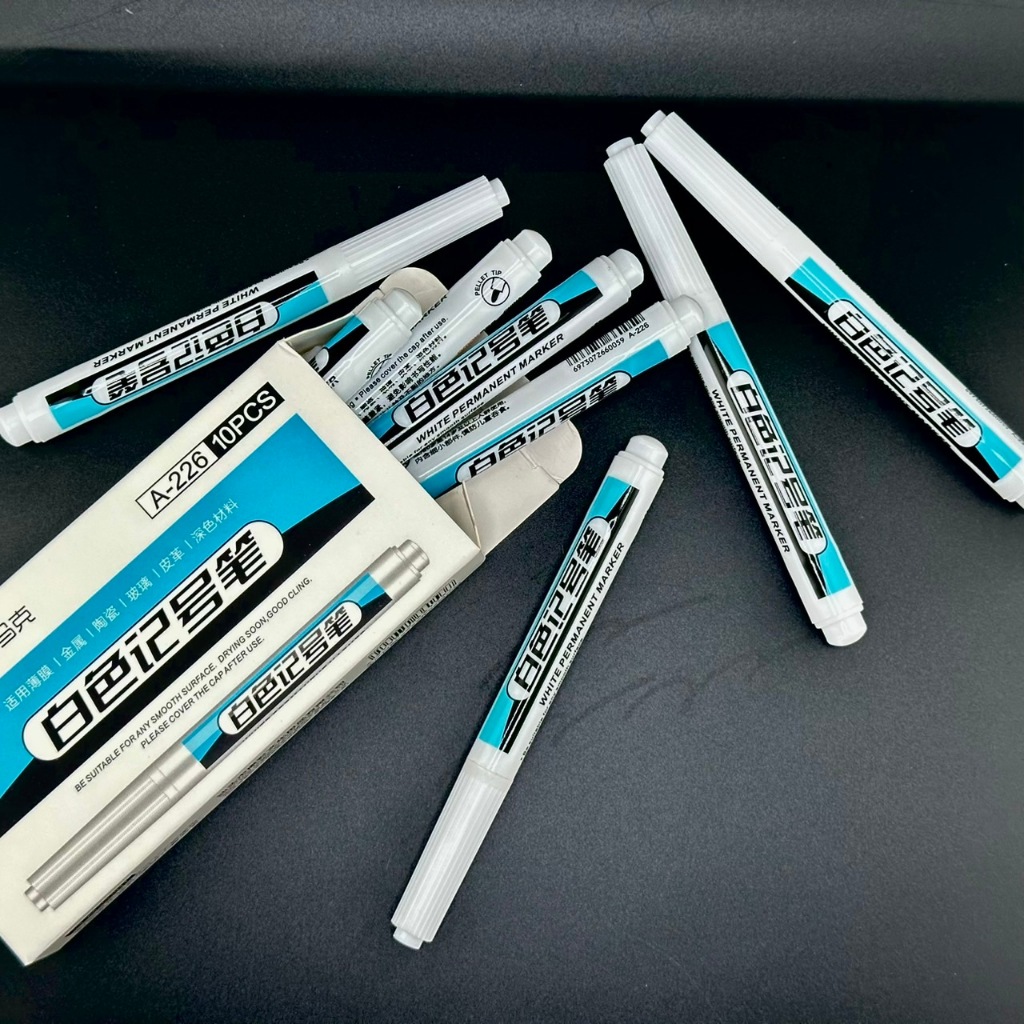 ปากกาเคมี ปากกา Permanent  หัว 1 mm. กันน้ำ ปากกาเขียนผ้า เขียนพลาสติก เขียนไม้