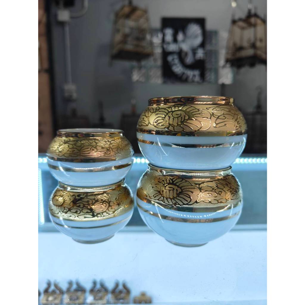 Hand Painted in Thailand แก้วน้ำนก แก้วใส่น้ำ-ใส่อาหารนกกรงหัวจุก แก้วทองครึ่งใบ