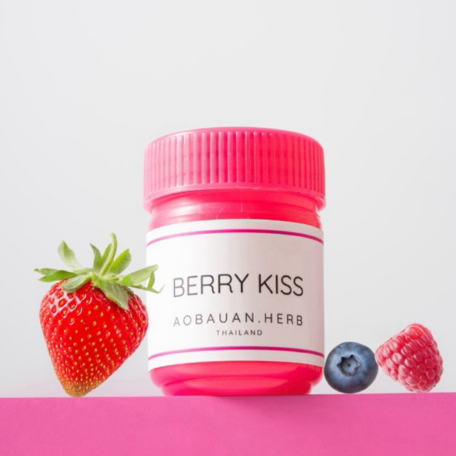 Aobauan hours ⏳ ✨ : Berry kiss 🍓💋