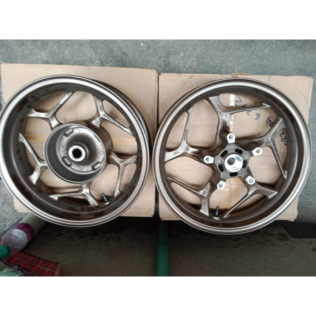 ล้อpcx160absมือสองแท้