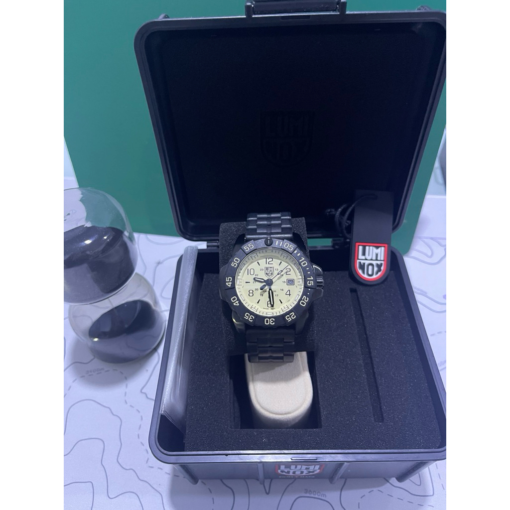 Luminox นาฬิกาข้อมือ NAVY SEAL STEEL RSC FOUNDAION 3250 SERIES รุ่น XS.3251.CBNSF.SET-(ของแท้มือสองก