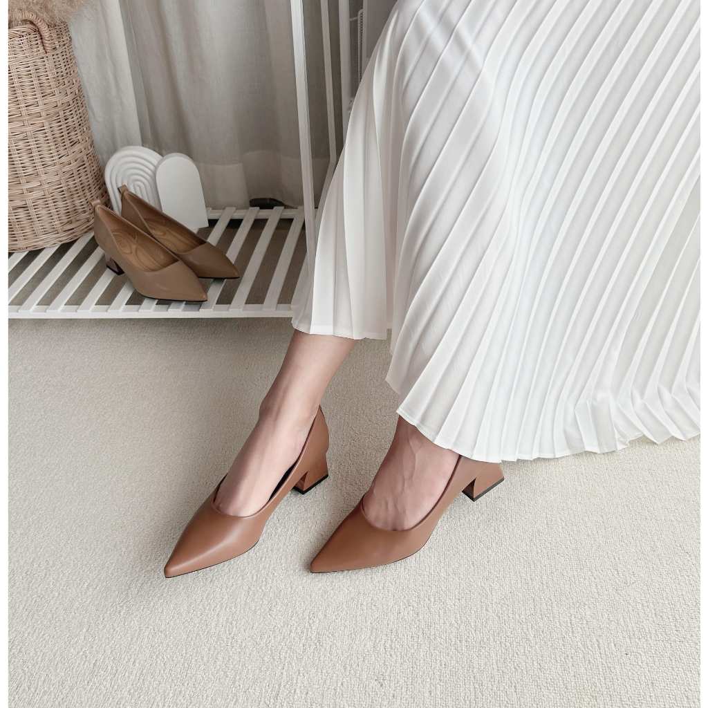 รองเท้าคัชชูผู้หญิง รองเท้าคัชชูปลายแหลม Block Heels สูง 2 นิ้ว หนัง PU CayLaShoes (A36-15)