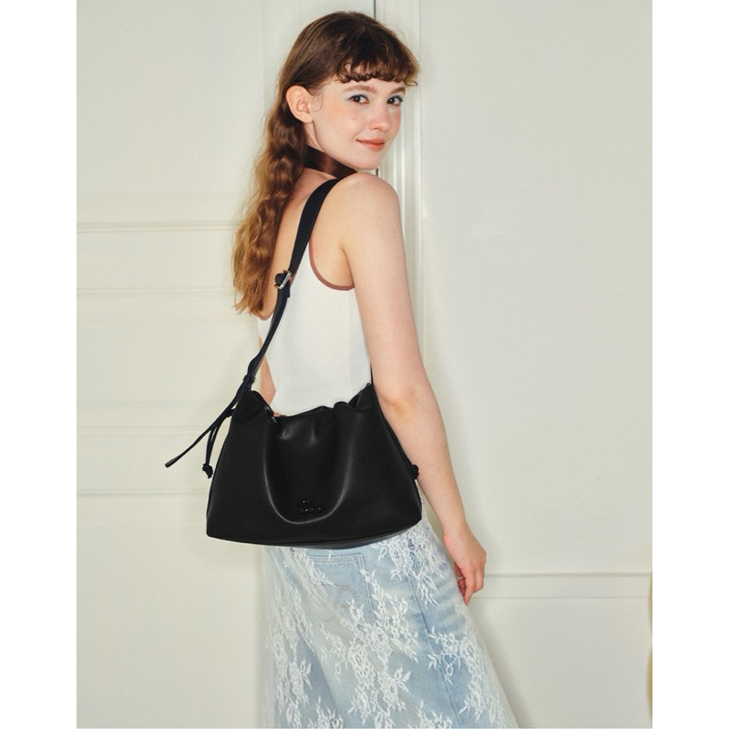MUVA [โค้ดดลด 30% ลดสูงสุด 600.-] MU-521 Cloud Crossbody Bag กระเป๋าสะพายข้าง MUVA
