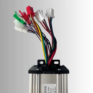 กล่องควบคุมมอเตอร์จักรยานไฟฟ้า 36/48V 350V สินค้าพร้อมส่ง