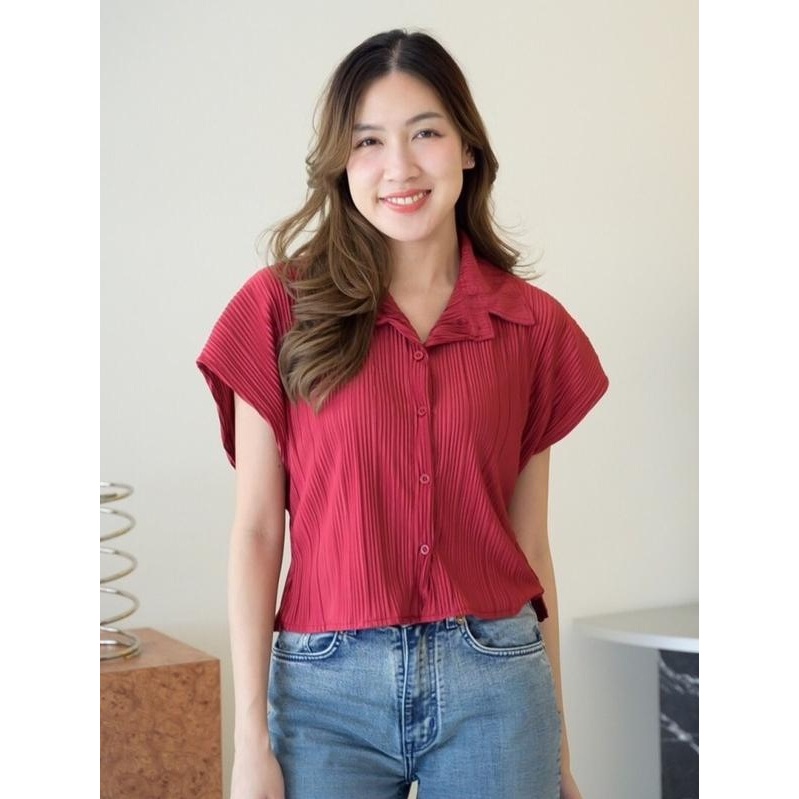 เสื้อครอบเชิร์ตแขนล้ำ ผ้าอัดพลีท งานน่ารักผ้าใส่สบายไม่ร้อน H123