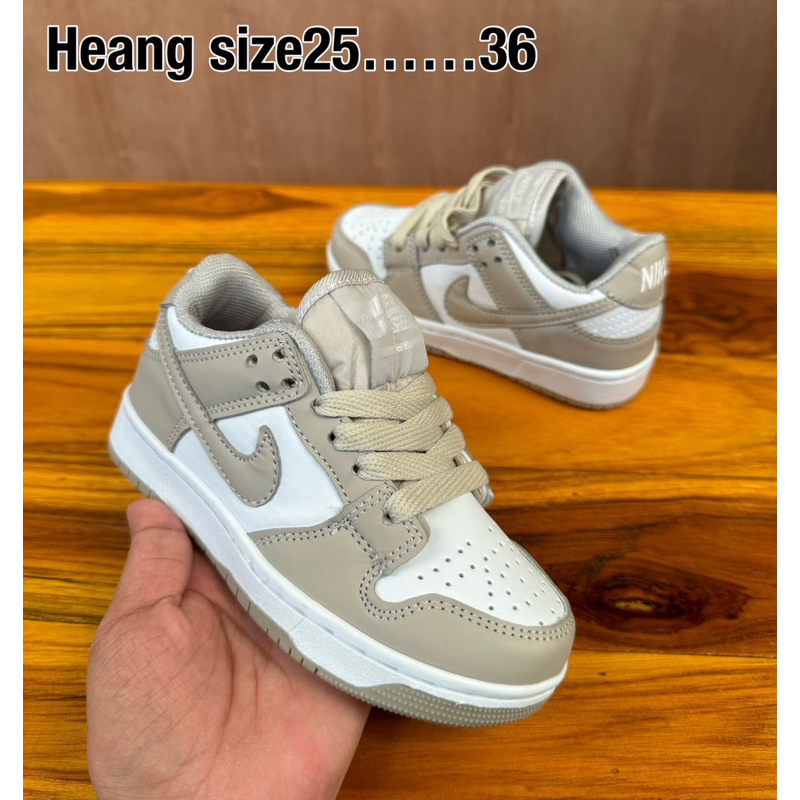 รองเท้าผ้าใบไน—กี้ เอสบี ไซด์ 25 ถึง 36เบาใส่สบายสินค้าพร้อมจัดส่งร องเท้าผ้าใบเด็ก
