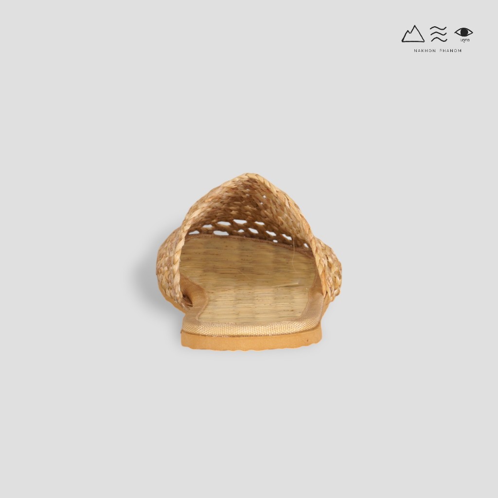 รองเท้าสานกกหุ้มปลายเท้า Woven Sandals