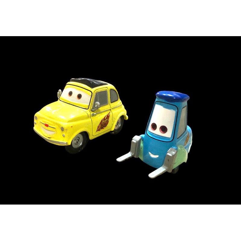 Disney Pixar Cars 2 Deluxe Race Team LUIGI & GUIDO Diecast