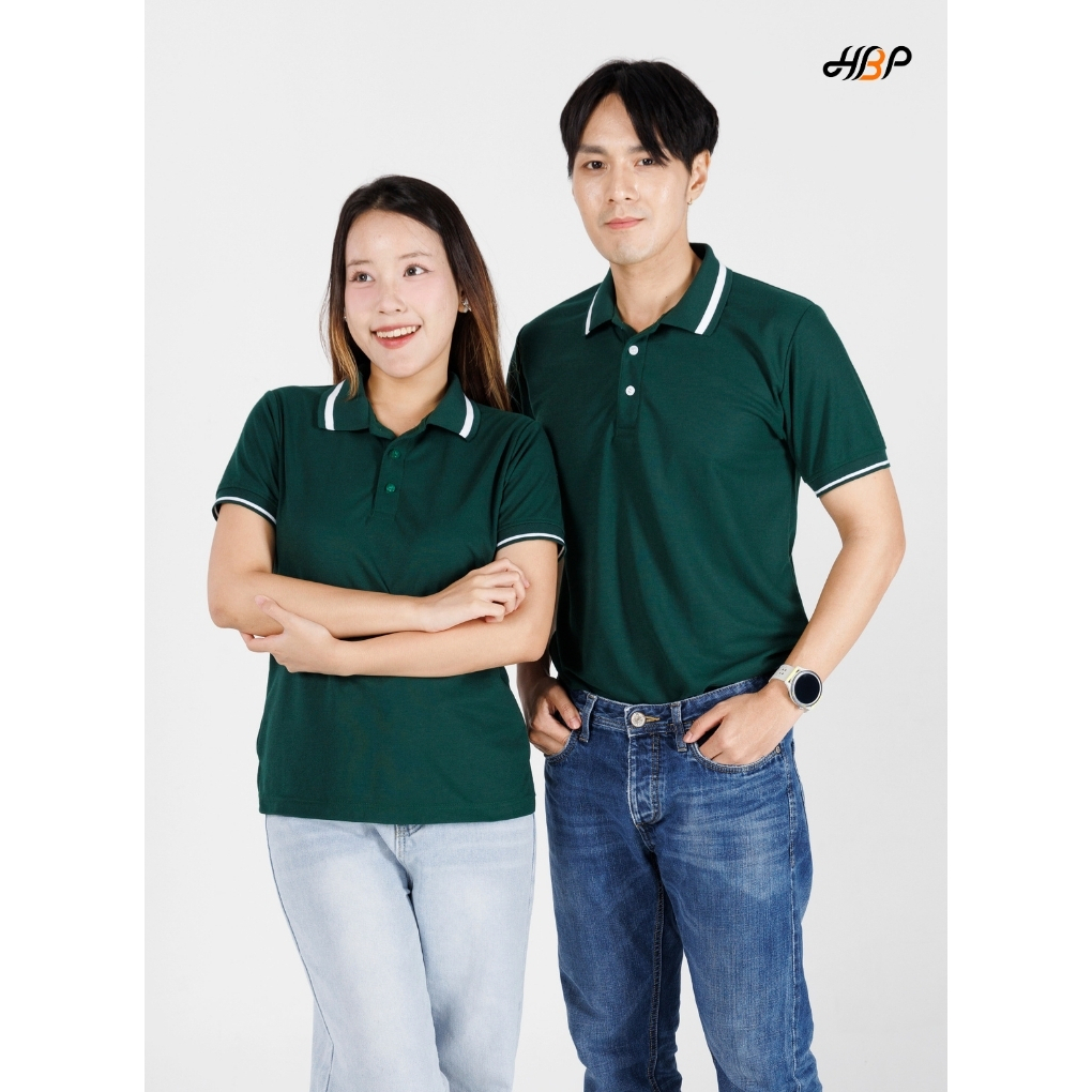เสื้อโปโลสีเขียวหัวเป็ดขลิบขาว แขนจั้ม ไม่มีกระเป๋า  ไม่ยืด ไม่ย้วย คงทน ไม่เสียทรง แม้ซักบ่อย  ราคาสุดคุ้ม