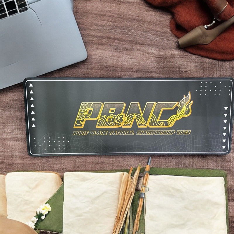 แผ่นรองเมาส์ ขนาดใหญ่ 80X30 cm  และลาย GAME POINTBLANK LIMITED แรร์จากงานเกมส์ เหมาะสำหรับสะสม ของเห