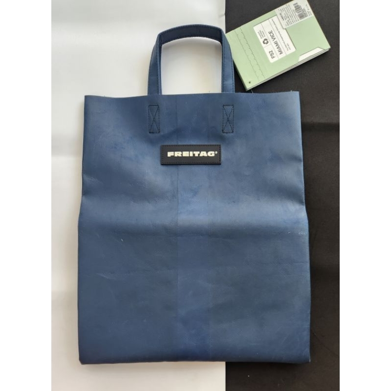 Freitag F52 Miami Vice ของใหม่มือหนึ่ง