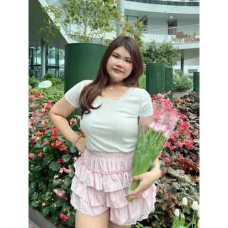 CiCi Plus+(93110-2) เสื้อแขนสั้นคอยู แต่งขอบลูกไม้ มินิมอล สไตล์พลัสไซส์