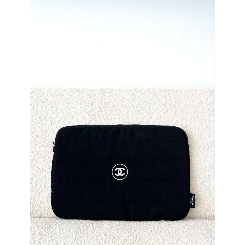 C C LAPTOP POUCH CASE