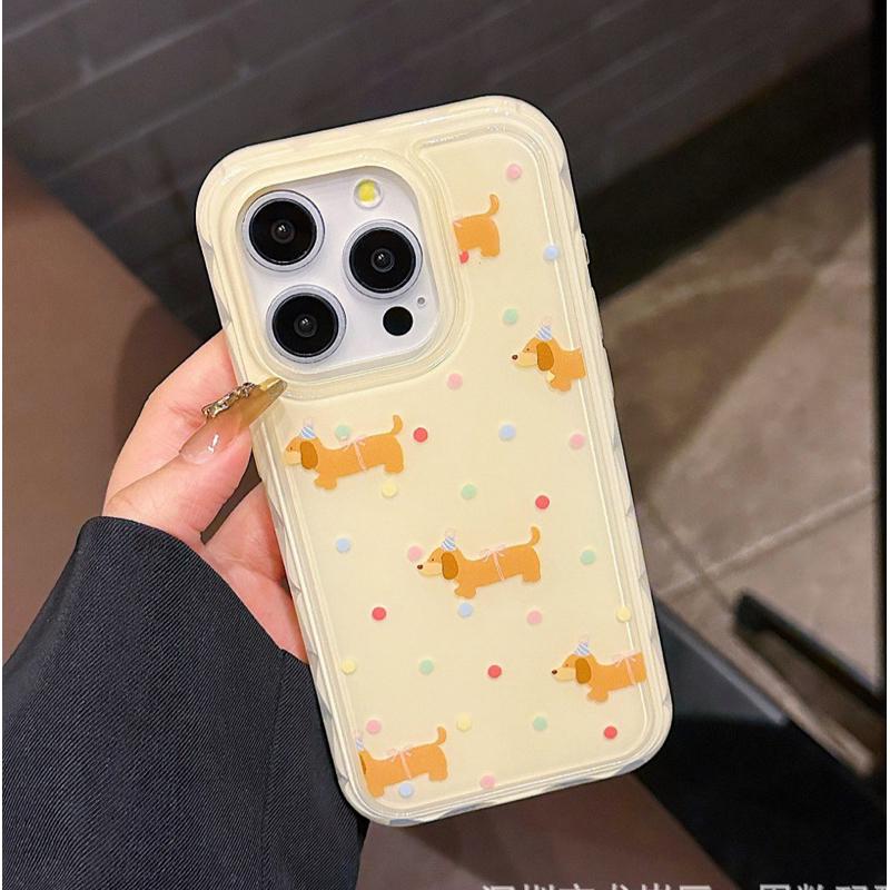 ( 13-15PM ) เคส Puppy จุดพื้นเหลือง ** รูลำโพงกันฝุ่น