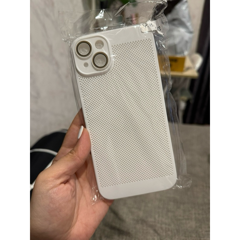 เคส iPhone 15 plus สีขาว
