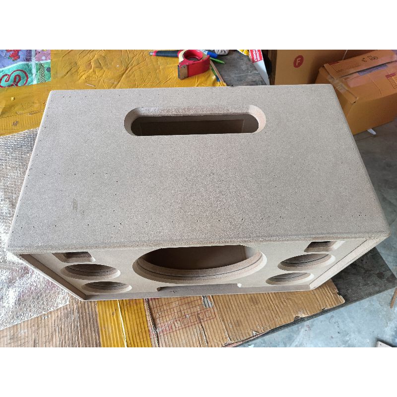 ตู้ลำโพง DIY ขนาดซับ 10 นิ้ว หน้าเปิด กลาง 4นิ้ว 4 ดอก แหม 2 นิ้ว 2ดอก ผลิตจากไม้ MDF หนา 15 มิล