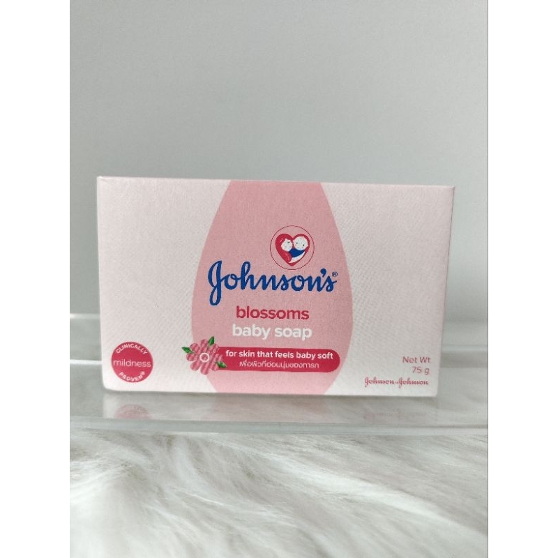 สบู่เด็ก johnson blossom baby soap