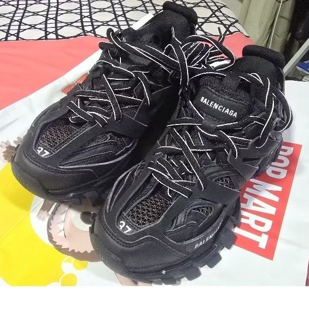 Sales!!!! Balenciaga track black Size37 23-23.5cm. สีดำ ซอฟในแบบเจลของแท้มือสอง