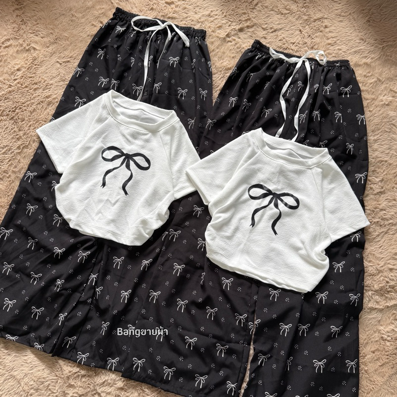ชุดเซต2ชิ้น ชุดเซตโบว์ เสื้อครอปลายโบว์+ กางเกงขายาวลายโบว์
