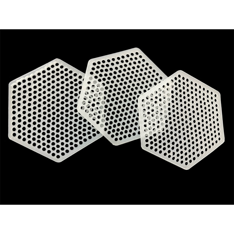 (แบ่งขาย)แผ่นเฟรมปักไหมพรม แบบ 6 เหลี่ยม ไม่มีลาย ตราเสือ