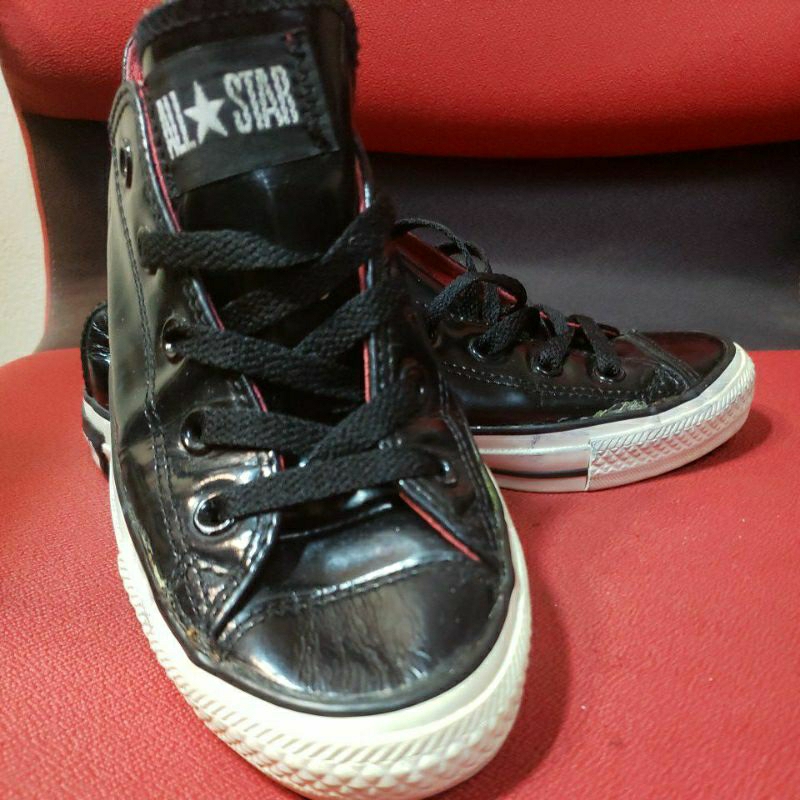 รองเท้าลำลอง หนังแก้วแท้ สีดำ Converse เบอร์ 37