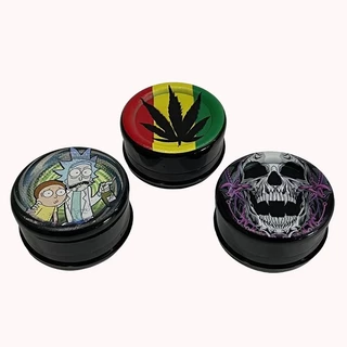ที่บดสมุนไพรขนาดพกพา วัสดุพลาสติกอย่างดี ไซส์ 63mm 3ชั้น Grinder รูปแบบการ์ตูน เลือกสีได้ วงกลม