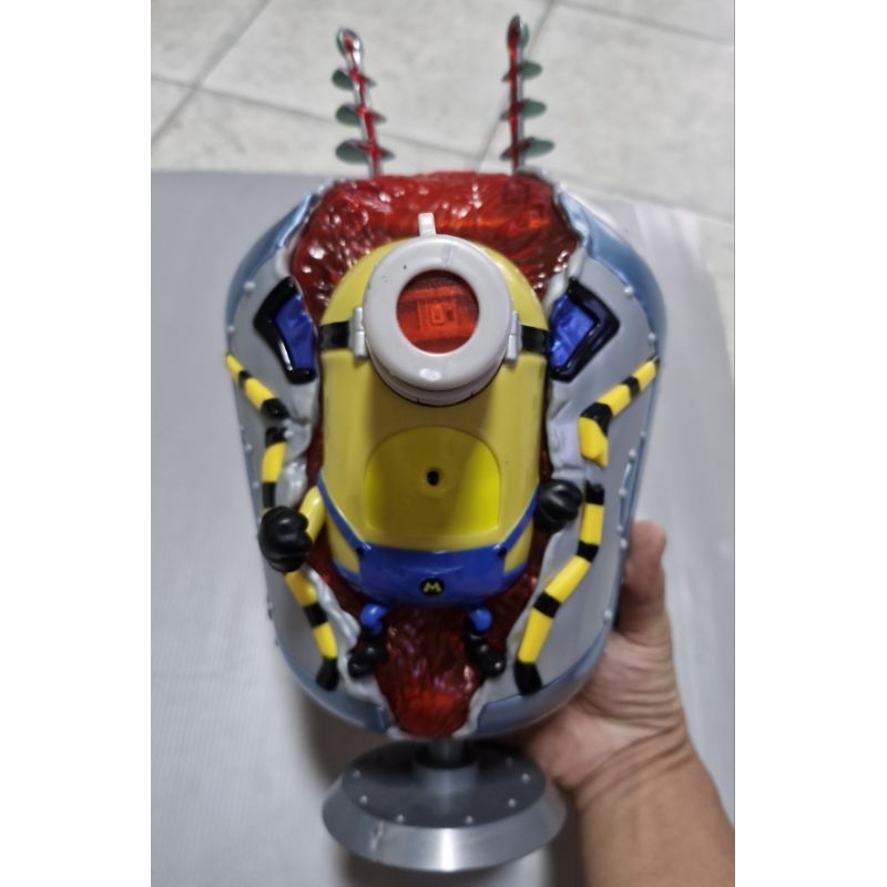 สินค้ามือสอง สภาพตามรูป Mega Minions Bucket Popcorn Action Figures Memorabilia Collectibles Movie