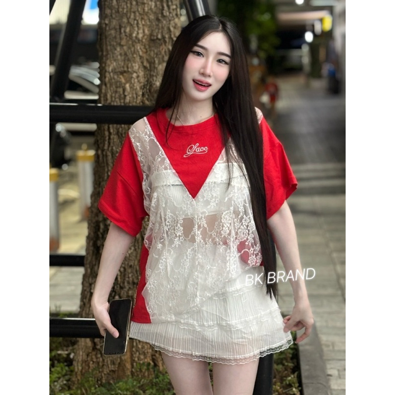Phapassz - Set 2 ชิ้น คอกลมปักแต่งลูกไม้ กระโปรงพลีทแต่งระบายลูกไม้ ผ้าดี ผ้ามากจ้า Bk