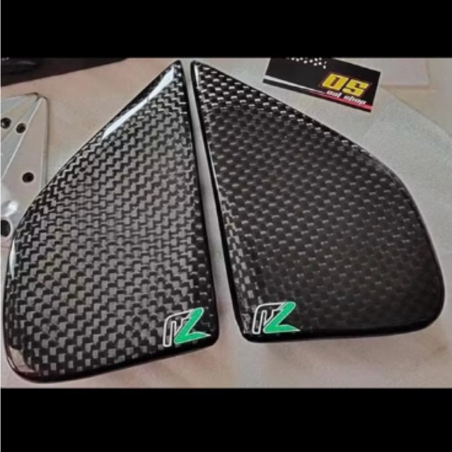 สติกเกอร์MZ ขนาด4cm สะท้อนแสง 1คู่ (2แผ่น)