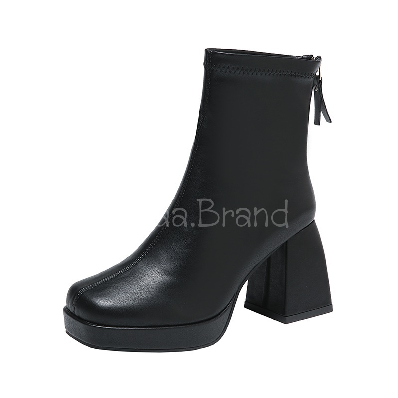 37-43 (พร้อมส่ง) 3 สี รองเท้าบูท บูทสั้น ส้นสูง 3 นิ้ว รุ่น CM Boots