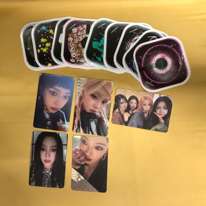 (ส่งฟรี) Aespa The 1st Album [Armageddon] (CDP Ver.) การ์ดรวมสติ๊กเกอร์ขายเหมา